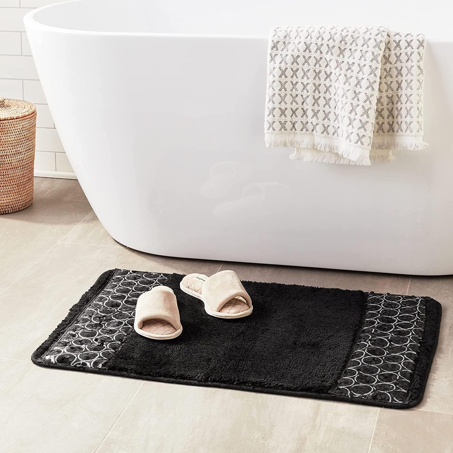 Zahari Home Rose Vine Bathroom Towel Set - 3 Piece Towel Set in Beige - Modern Decor, Unique Design