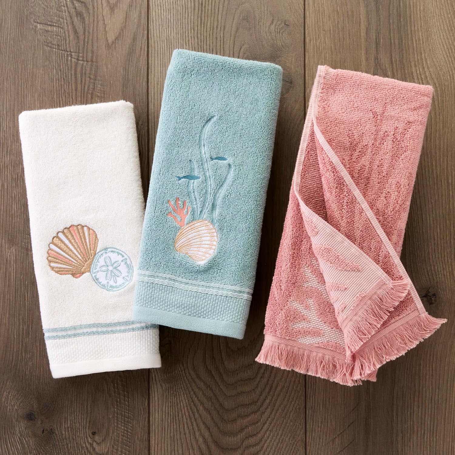 SKL Home Ocean Coral Sculpted 100% Cotton Premium 2-Piece Hand Towel Set, 450 GSM, Reversible Jacquard, Soft & Absorbent, Tropical/Coastal/Beach/Resort for Bath/Kitchen/Bar & Gift, Coral