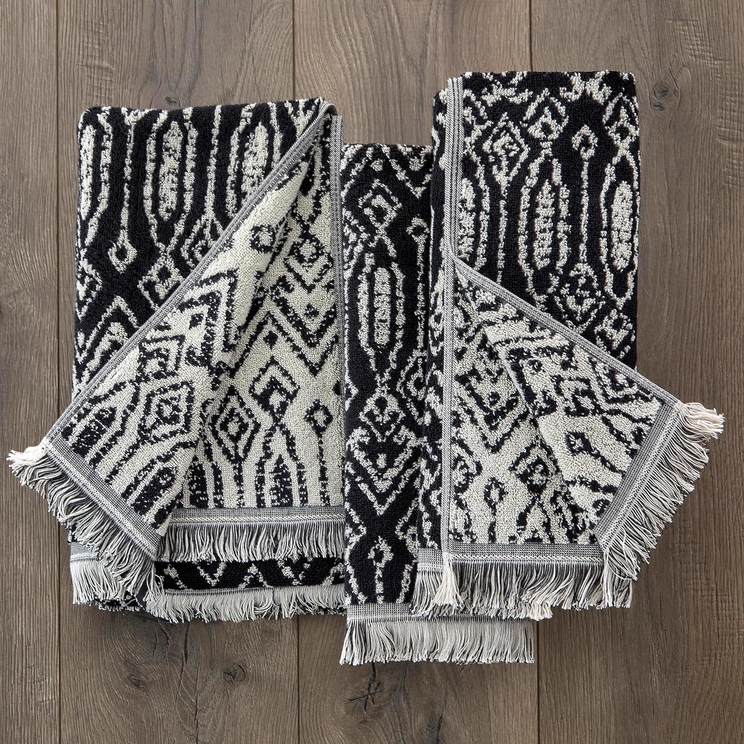 SKL Home Nador Jacquard Bath Towel, Black